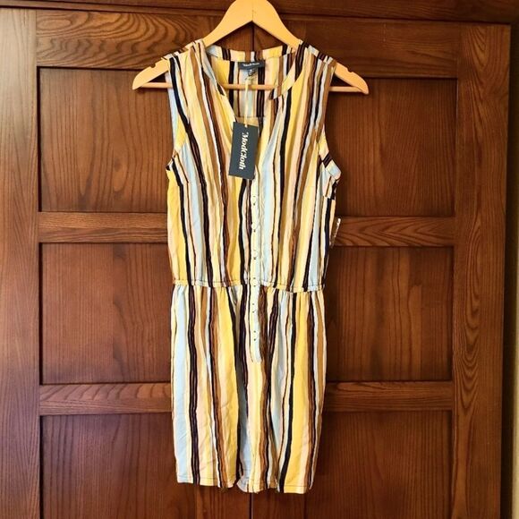 Modcloth Cafe Au Soleil Striped Sleeveless Romper NWT Size Medium - Picture 2 of 10